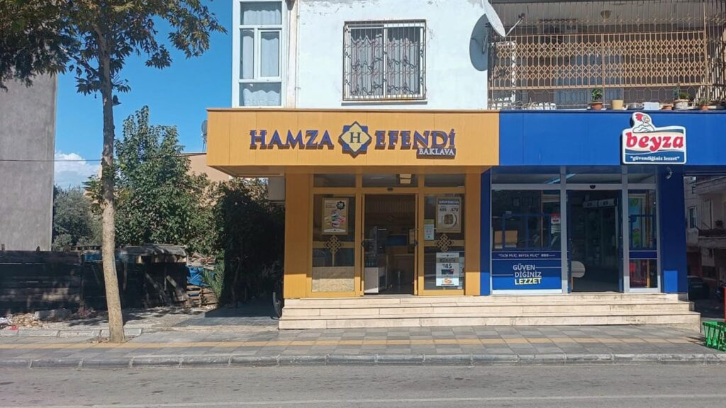Hamza Efendi - Sultan Abdülhamid Han Cd. subesi